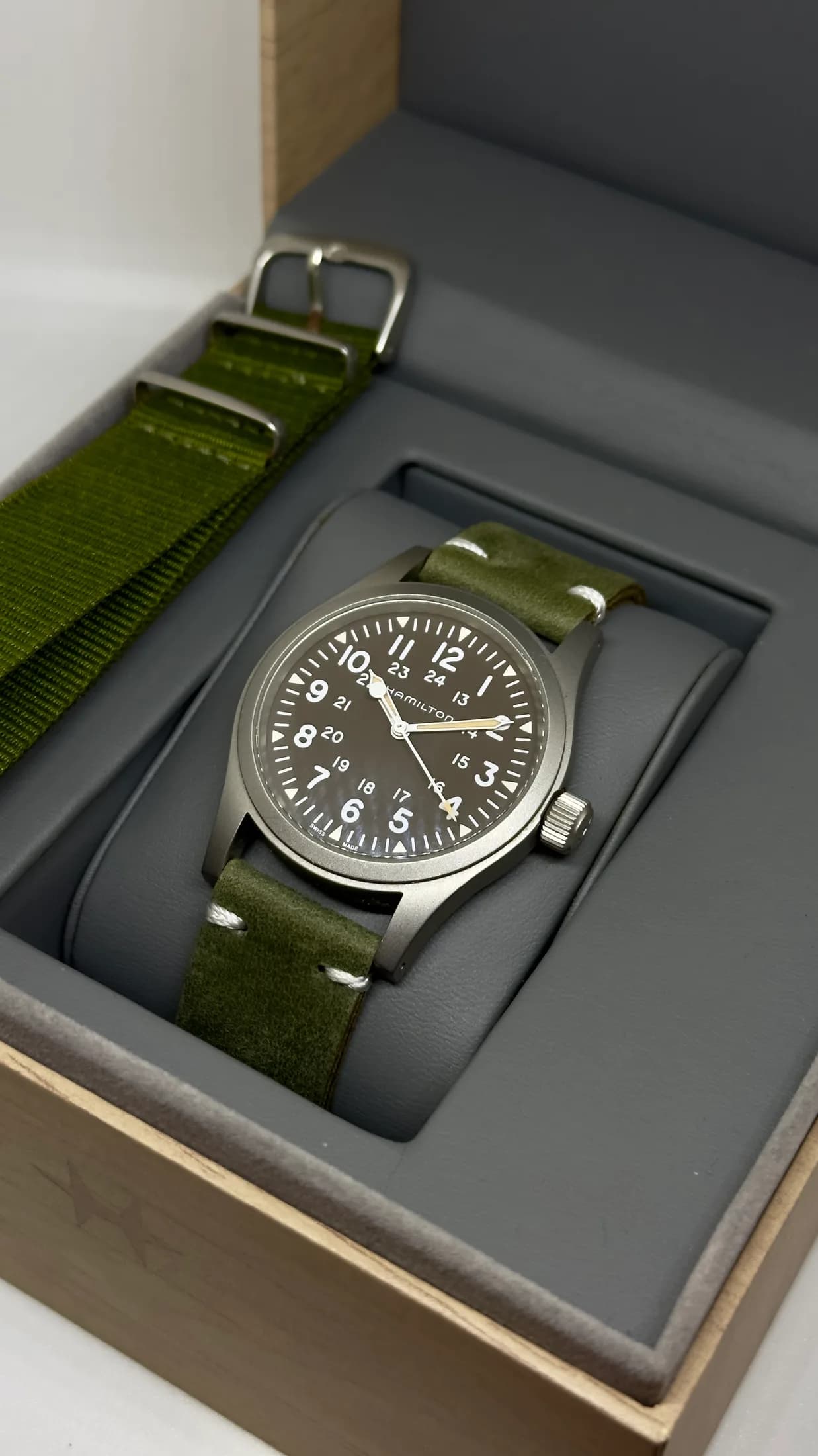 Hamilton Khaki Field 1